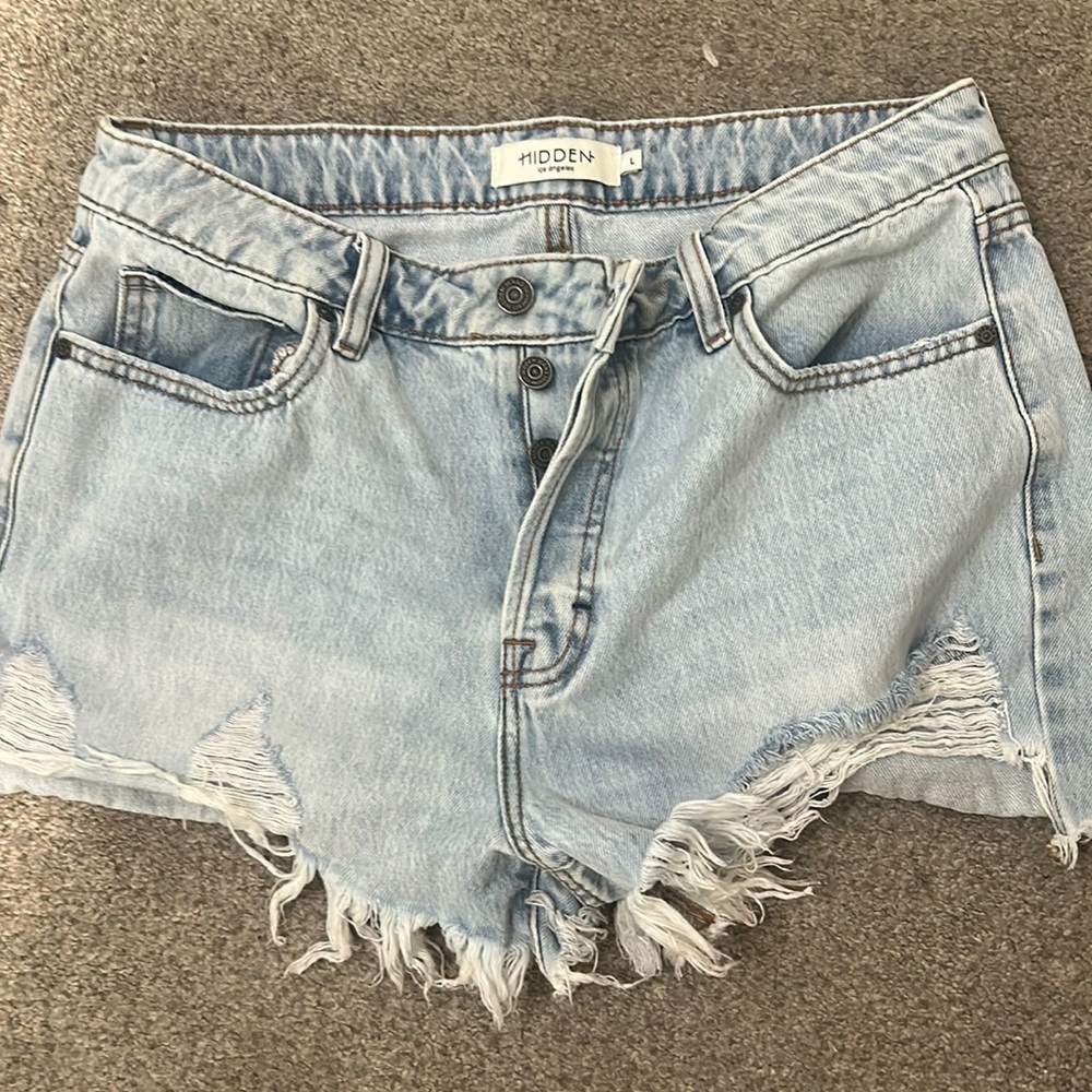 Hidden Denim Shorts - mid waist